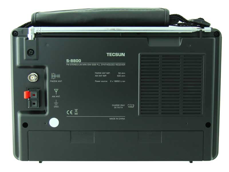 Tecsun S-8800 вид сзади